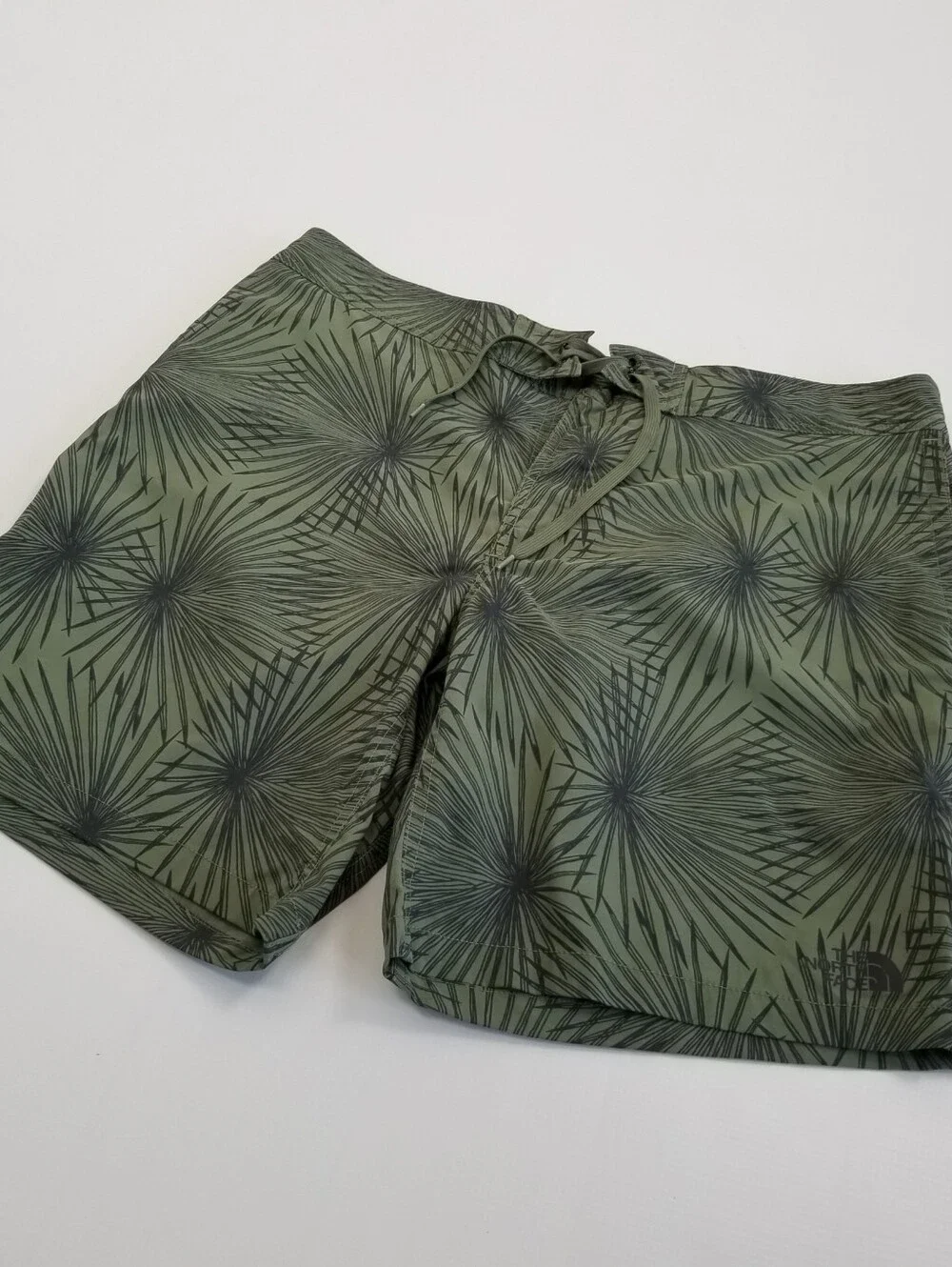 The North Face Board Shorts Size 36